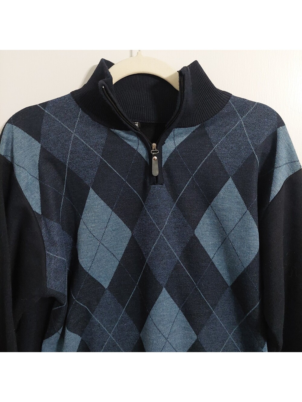 True Rock Men's Argyle Half-Zip Sweater Size Large